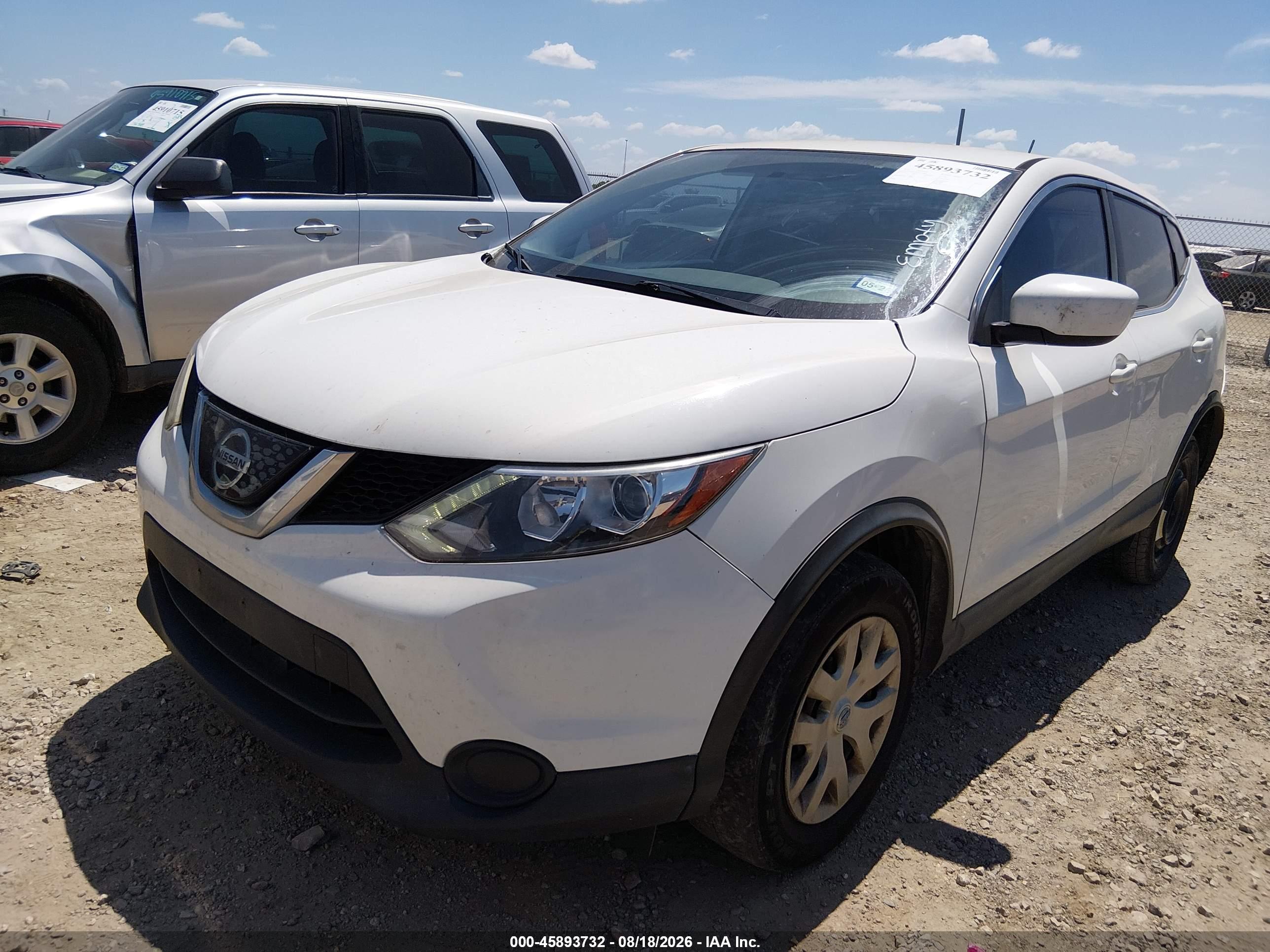 2018 NISSAN ROGUE SPORT S — I2