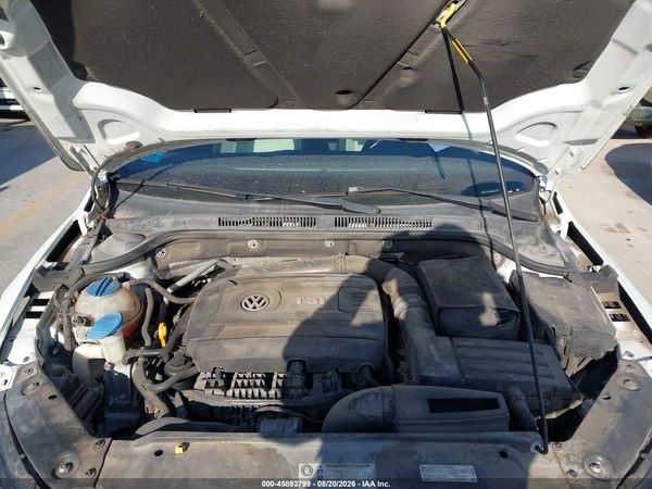2017 VOLKSWAGEN JETTA 1.8T SPORT — I10