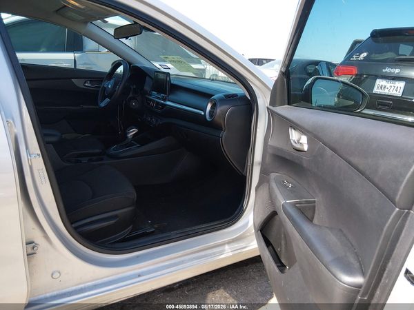 2021 KIA FORTE LXS