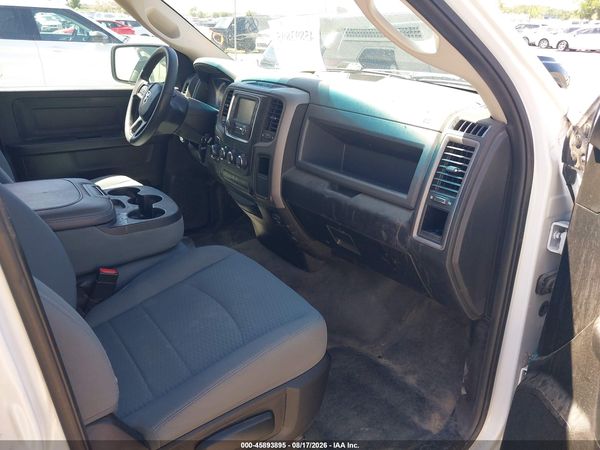 2019 RAM 1500 CLASSIC TRADESMAN  4X4 6'4 BOX