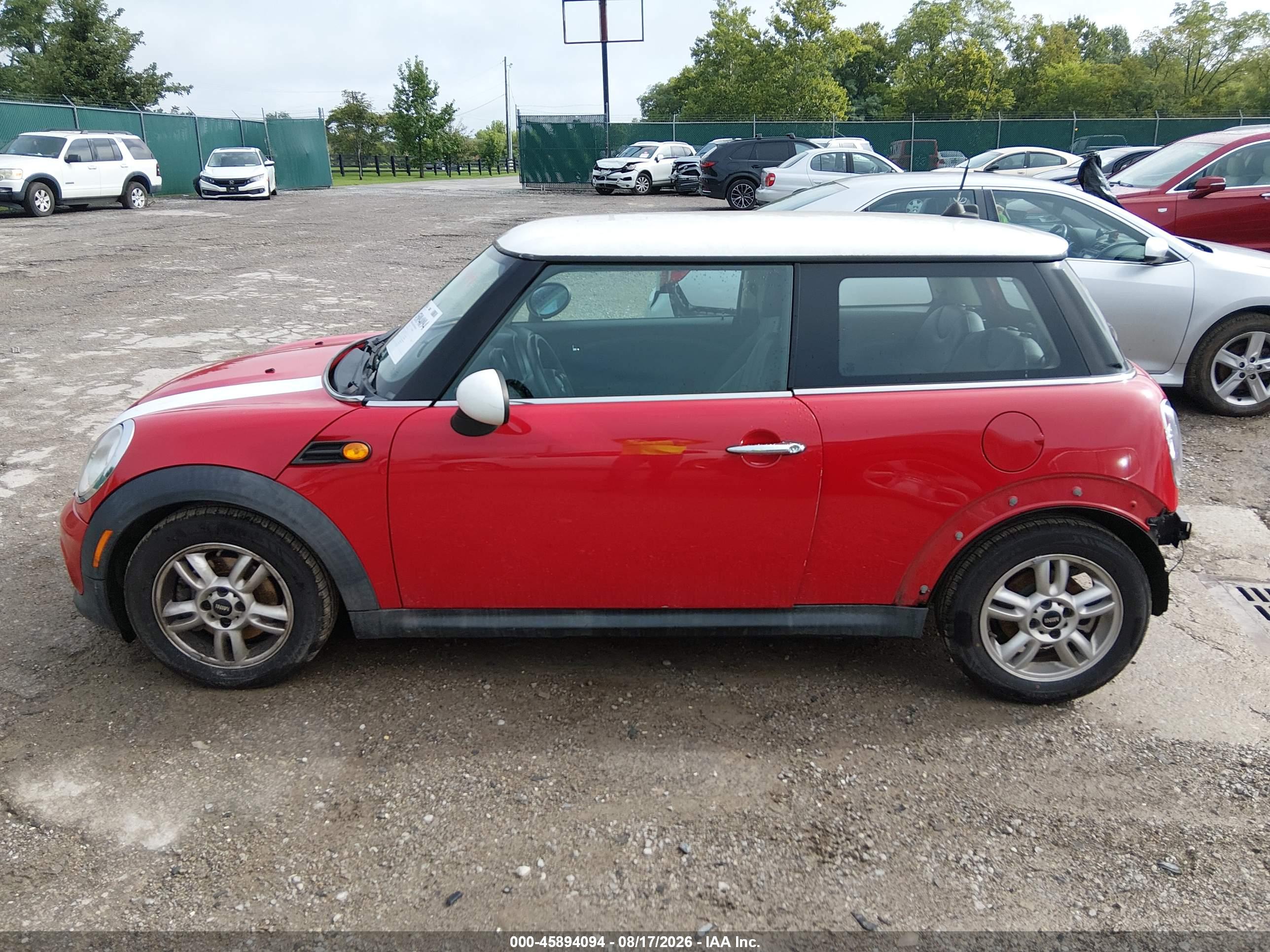 2013 MINI HARDTOP COOPER