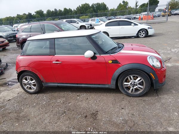 2013 MINI HARDTOP COOPER