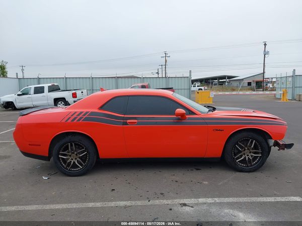 2016 DODGE CHALLENGER SXT