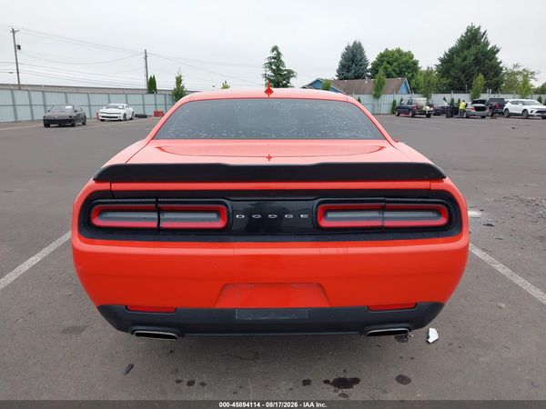 2016 DODGE CHALLENGER SXT