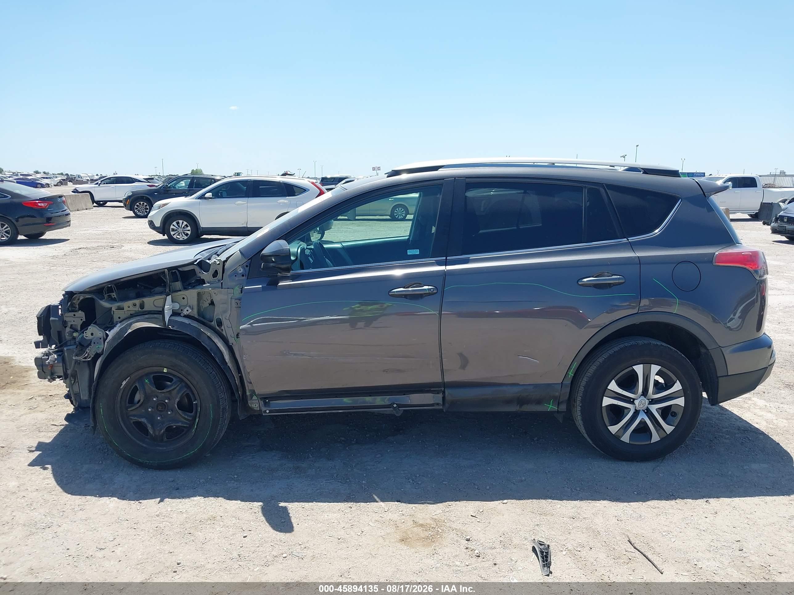 2018 TOYOTA RAV4 LE