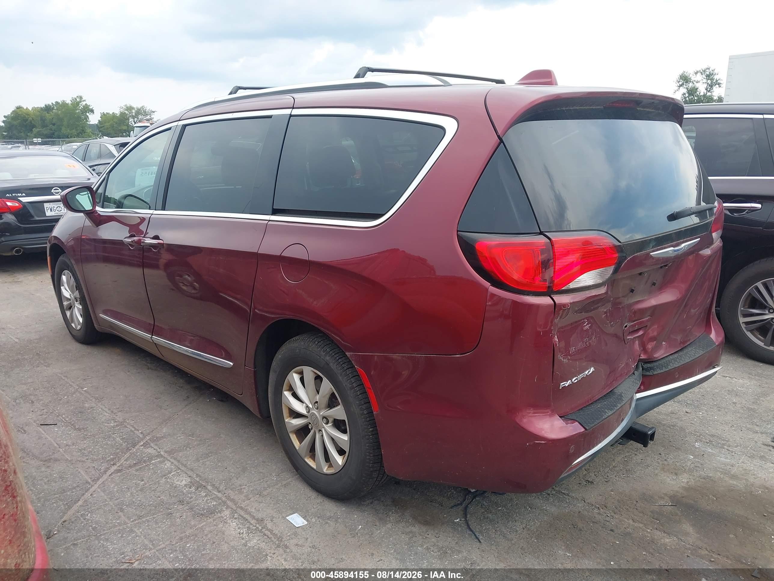 2018 CHRYSLER PACIFICA TOURING L PLUS