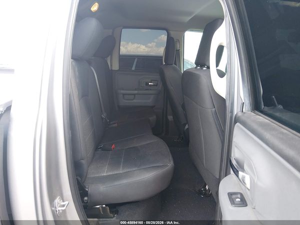 2019 RAM 1500 CLASSIC WARLOCK  4X2 6'4 BOX
