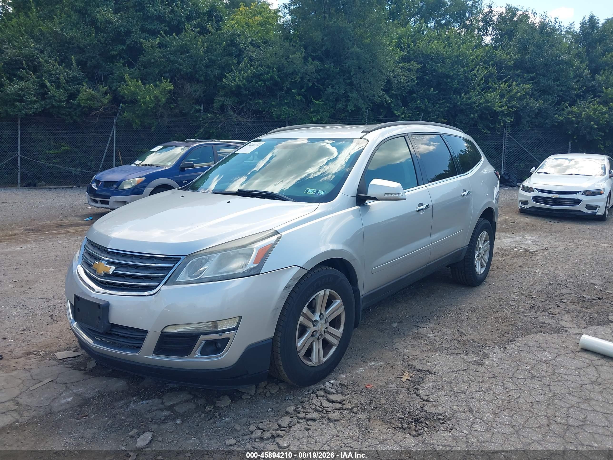 2013 CHEVROLET TRAVERSE LT — I2