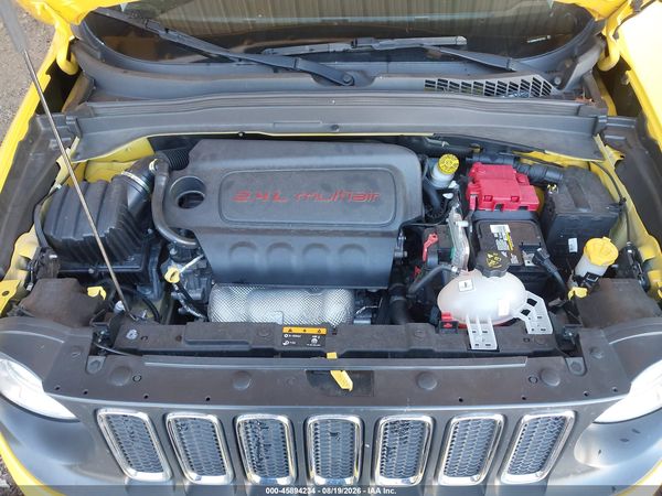 2018 JEEP RENEGADE LATITUDE FWD