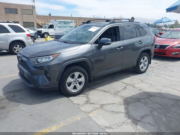 2019 TOYOTA RAV4 XLE
