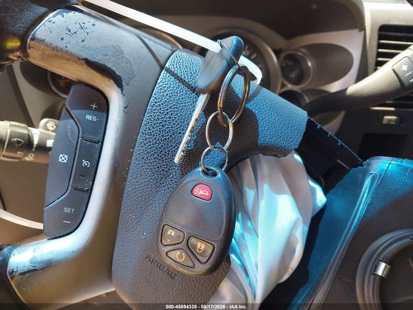 2013 CHEVROLET SILVERADO 1500 LT — I11