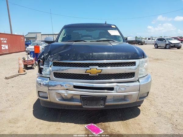 2013 CHEVROLET SILVERADO 1500 LT — I115