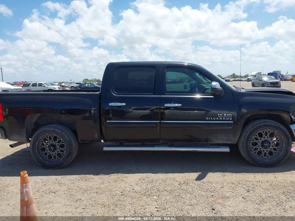 2013 CHEVROLET SILVERADO 1500 LT — I116
