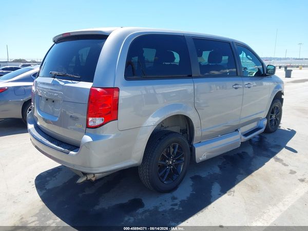2019 DODGE GRAND CARAVAN SXT — I4