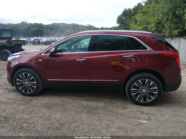 2017 CADILLAC XT5