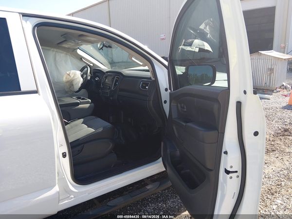 2019 NISSAN TITAN S