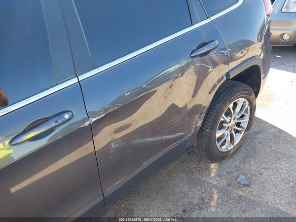 2019 JEEP CHEROKEE LATITUDE PLUS FWD