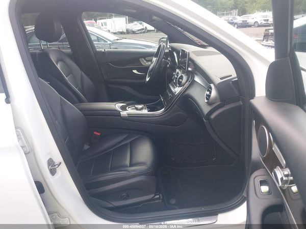2019 MERCEDES-BENZ GLC 300 4MATIC