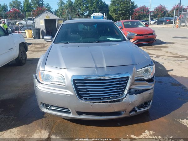 2014 CHRYSLER 300