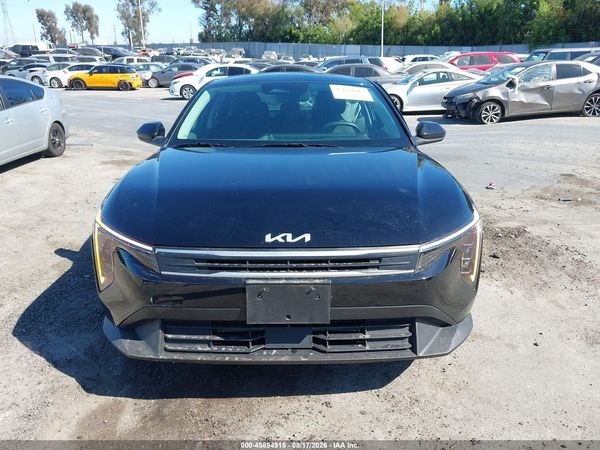 2025 KIA K4 LXS