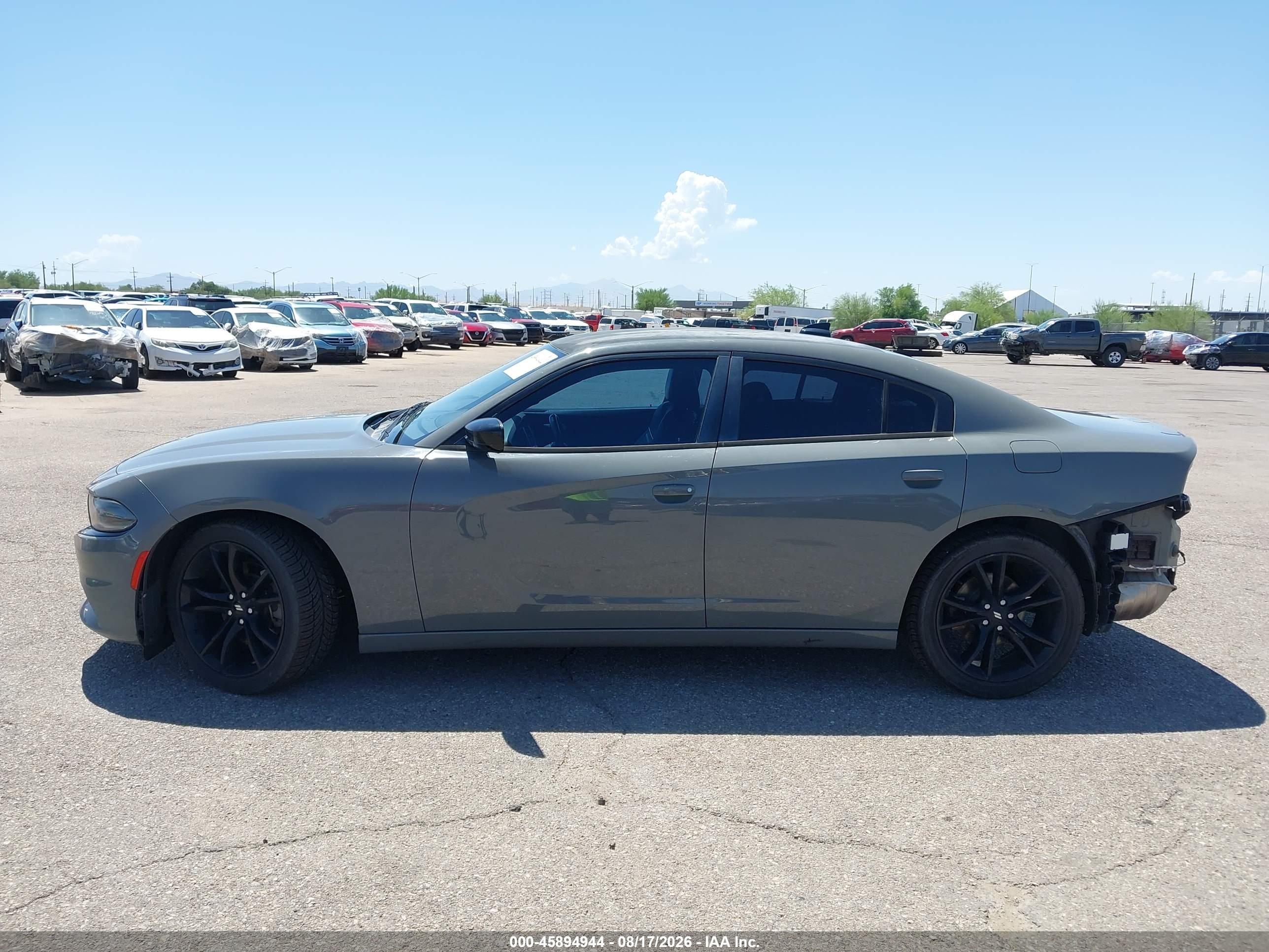 2017 DODGE CHARGER SXT RWD
