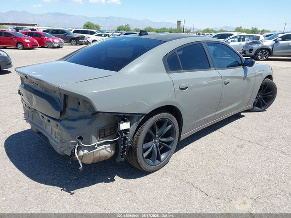 2017 DODGE CHARGER SXT RWD