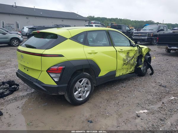 2025 HYUNDAI KONA SE