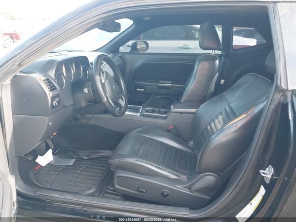 2012 DODGE CHALLENGER SXT
