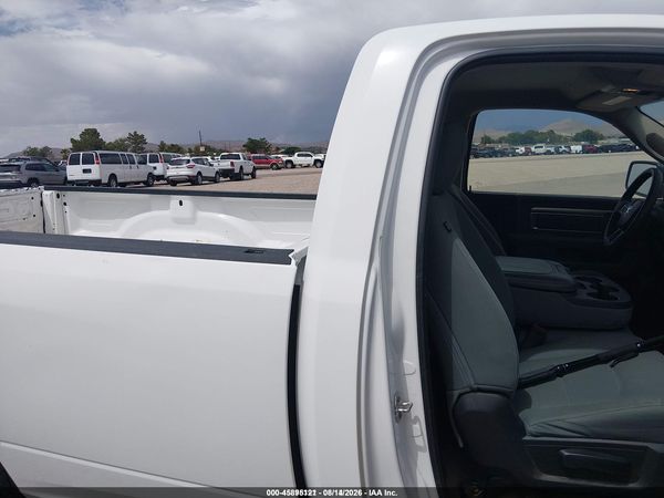 2017 RAM 1500 TRADESMAN  4X2 8' BOX