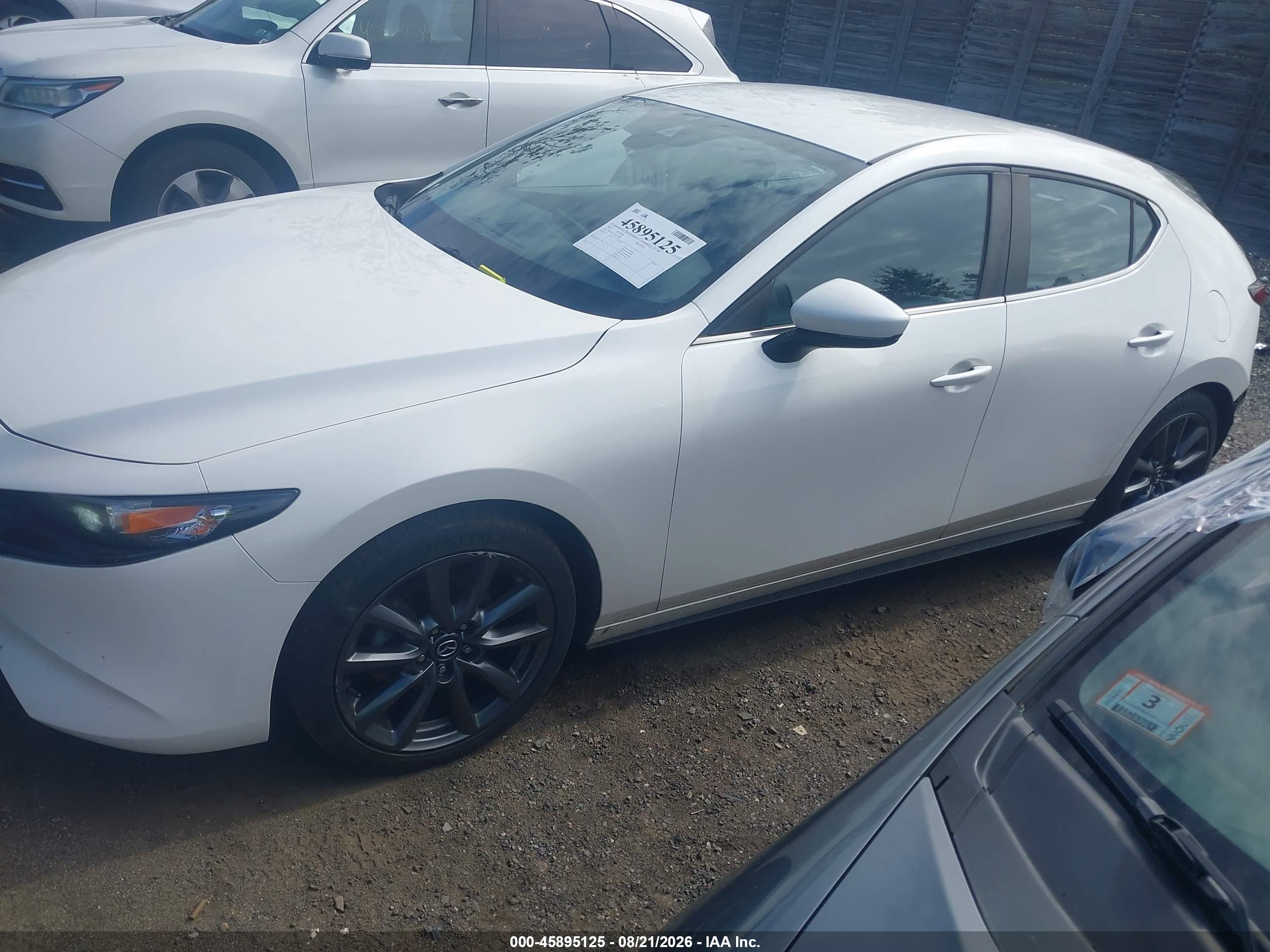 2022 MAZDA MAZDA3 SELECT
