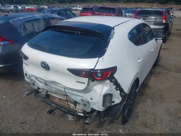2022 MAZDA MAZDA3 SELECT
