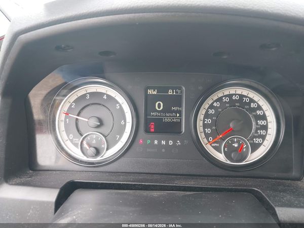 2017 RAM 1500 TRADESMAN  4X2 8' BOX