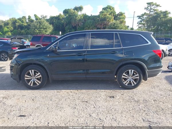 2017 HONDA PILOT