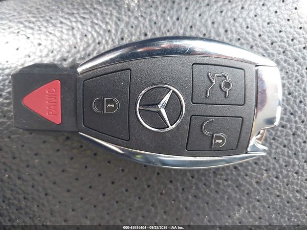 2015 MERCEDES-BENZ C 300 Base — I11