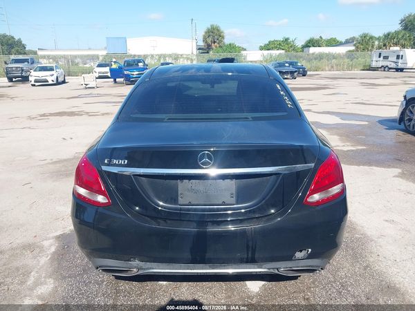 2015 MERCEDES-BENZ C 300 Base — I119