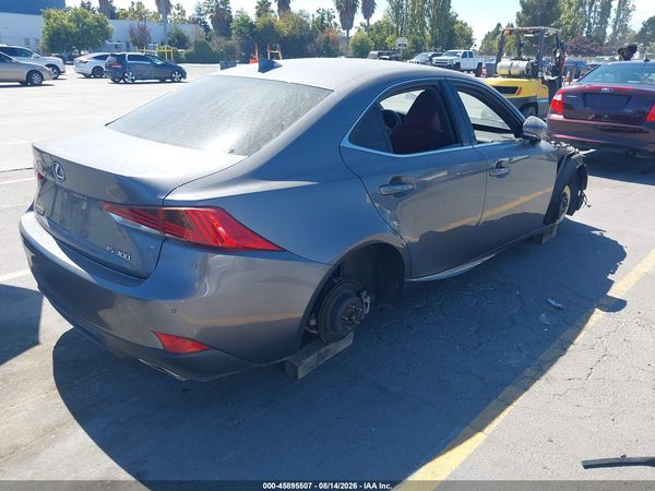 2018 LEXUS IS 300 — I4