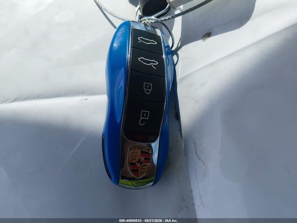 2023 PORSCHE 718 CAYMAN GT4 RS — I11