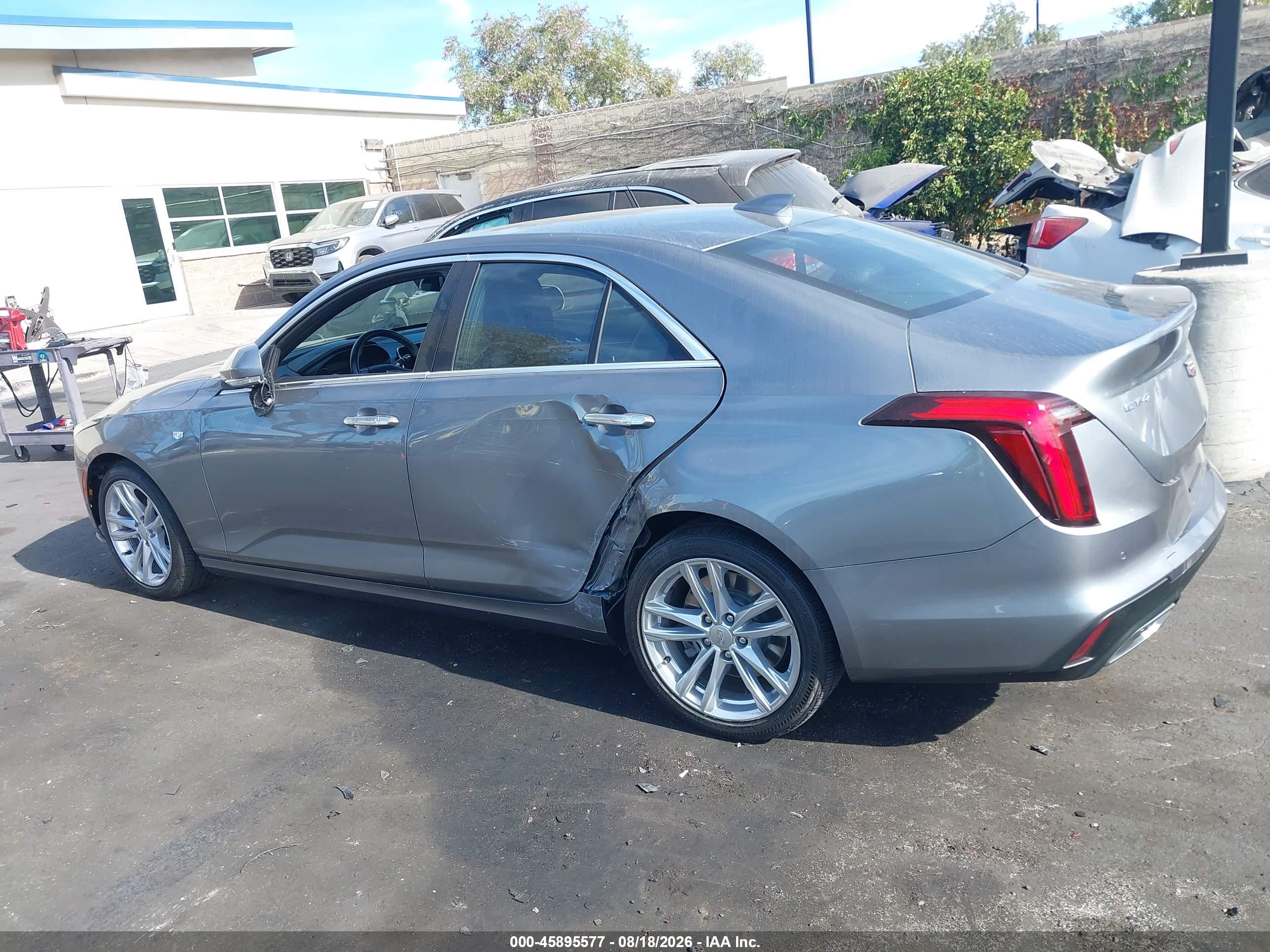 2022 CADILLAC CT4 LUXURY