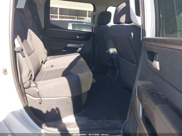 2023 TOYOTA TUNDRA SR5