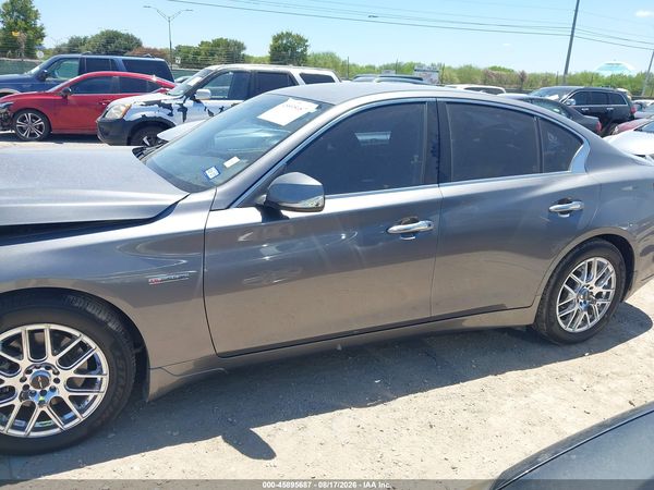 2021 INFINITI Q50 PURE