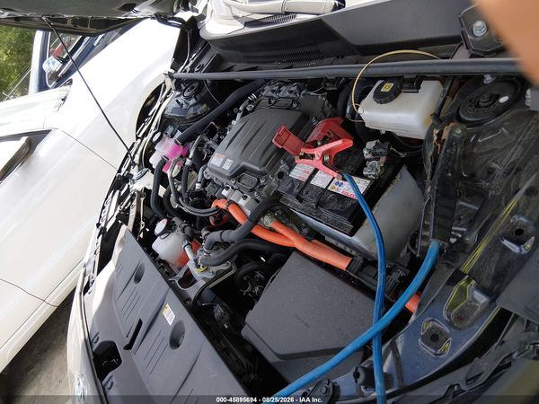 2025 TOYOTA BZ4X XLE