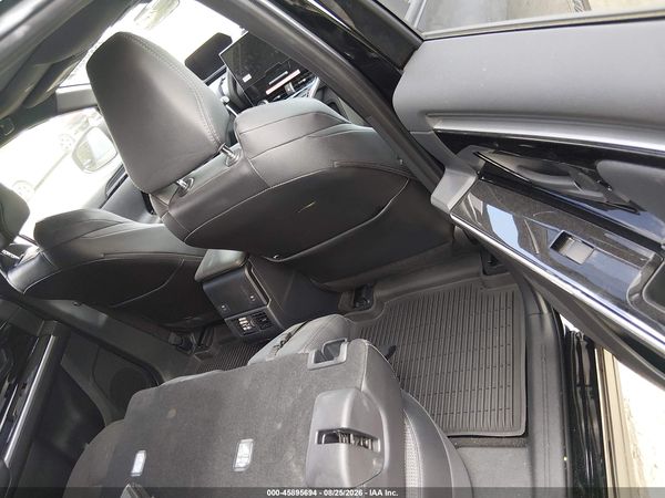 2025 TOYOTA BZ4X XLE