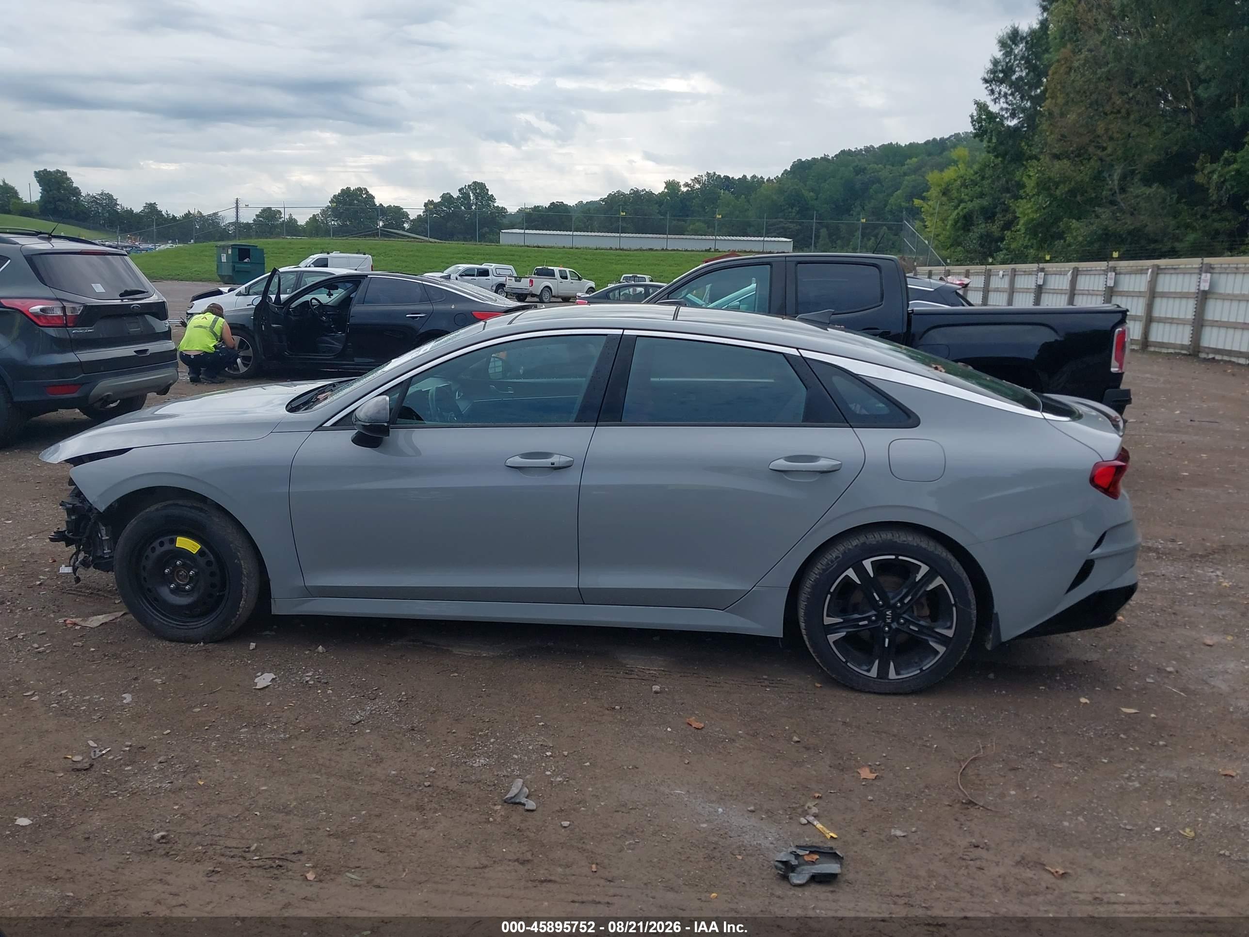 2021 KIA K5 GT-LINE