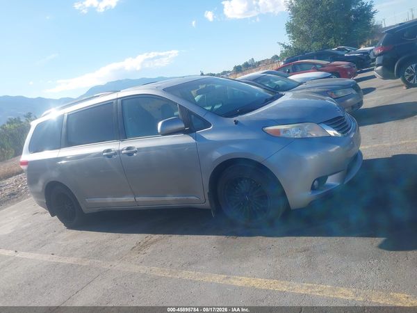 2013 TOYOTA SIENNA XLE 7 PASSENGER