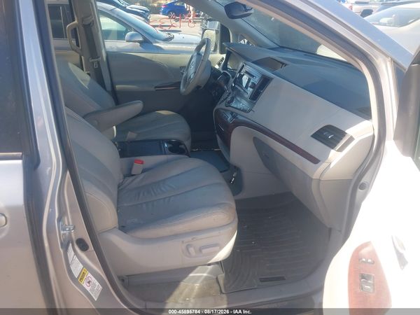 2013 TOYOTA SIENNA XLE 7 PASSENGER
