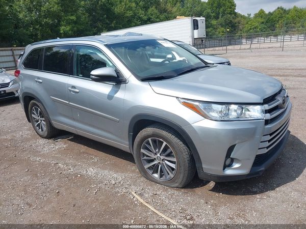 2018 TOYOTA HIGHLANDER XLE