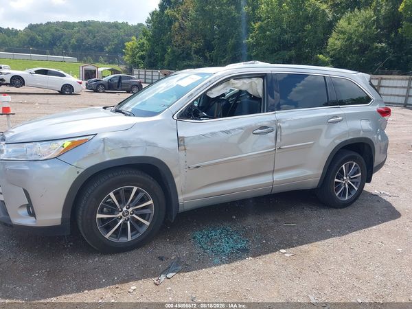 2018 TOYOTA HIGHLANDER XLE
