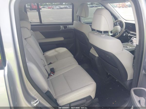 2024 HYUNDAI SANTA FE SEL — I8