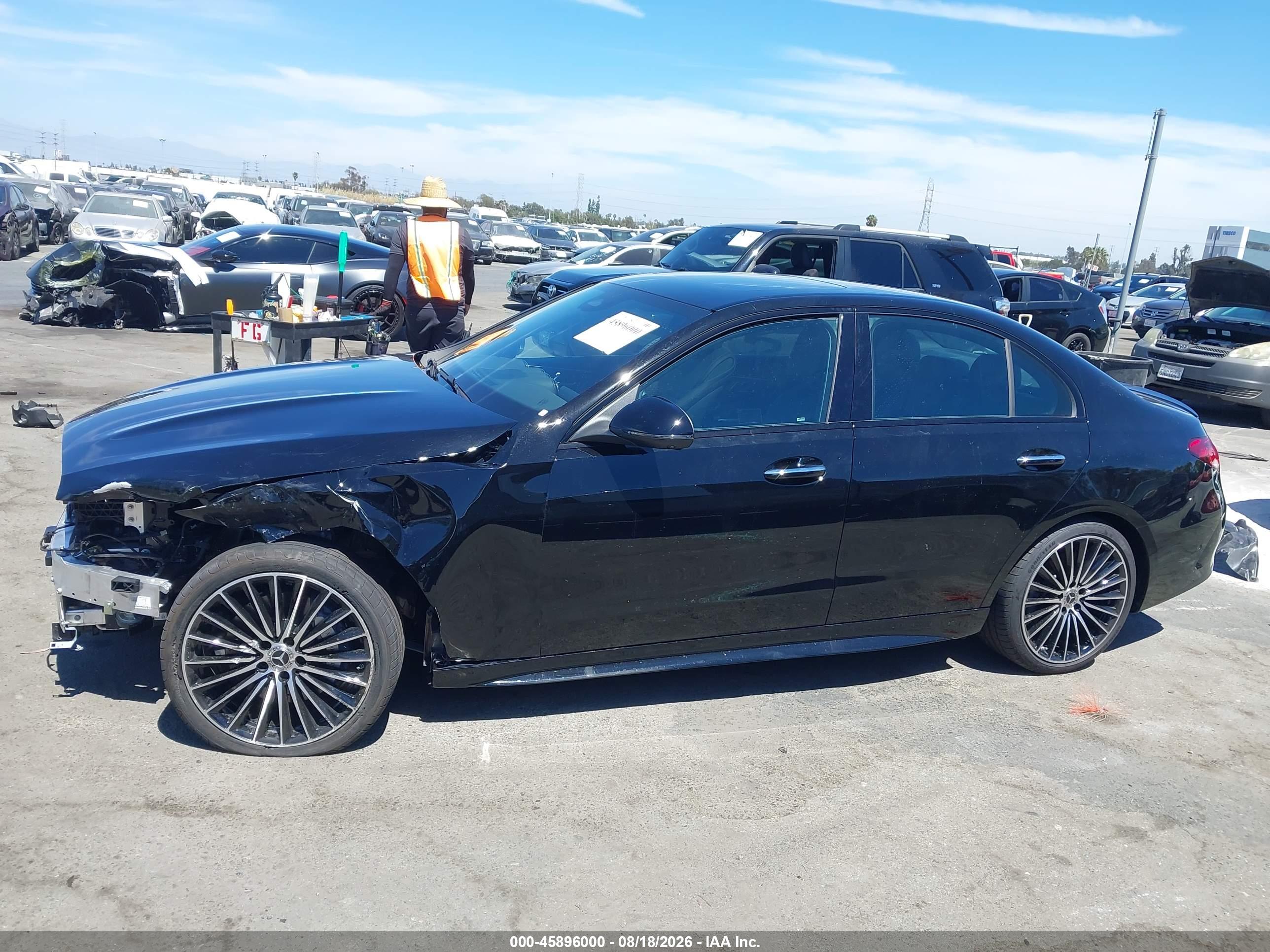 2025 MERCEDES-BENZ C 300 C300