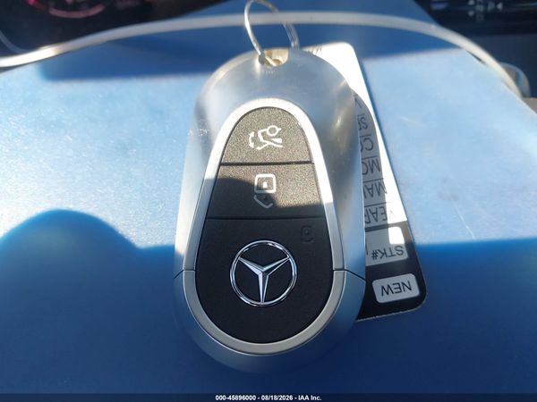 2025 MERCEDES-BENZ C 300 C300